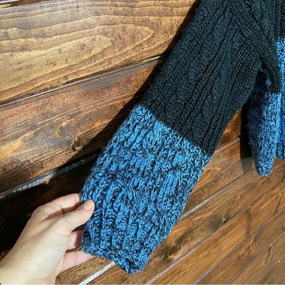 90's Vintage Evian ll Knitted By Hand Chunky Knit Sweater Women's Size M - Picture 2 of 15